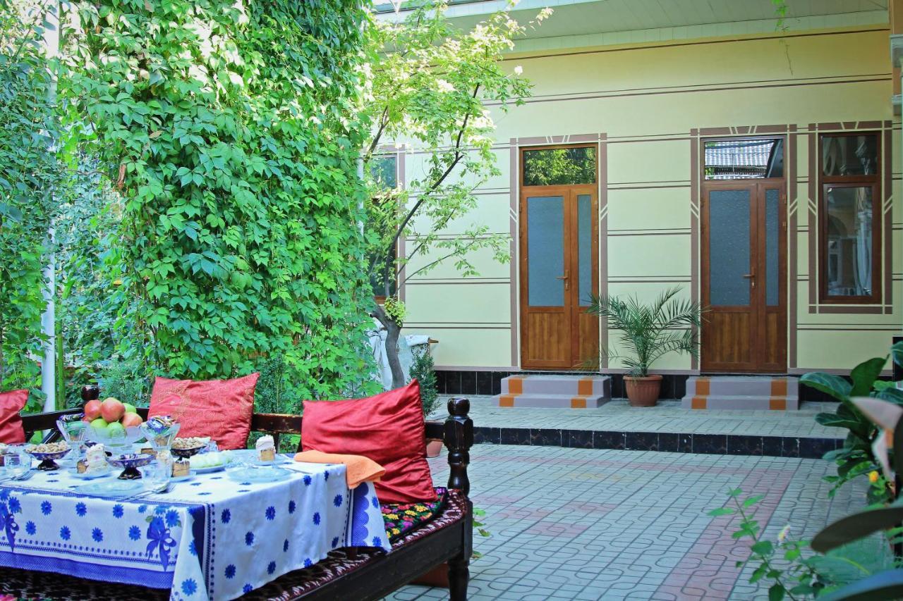 Evergreen Guesthouse Marghilon ภายนอก รูปภาพ