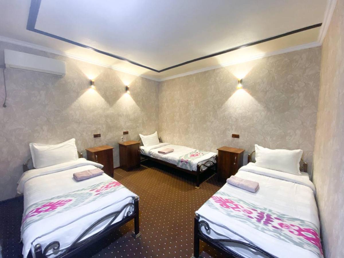 Evergreen Guesthouse Marghilon ภายนอก รูปภาพ